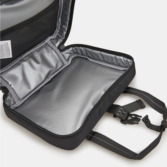 Nike Futura Square Lunch Bag, Black White, 6L - Picture 4 of 8